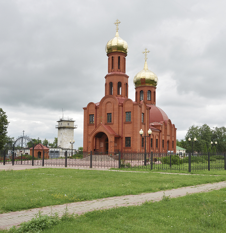 Свято-Троицкий храм в посёлке Троицкий 
