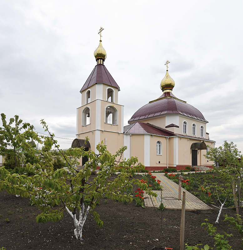 Храм святителя Николая Чудотворца в селе Ломово 