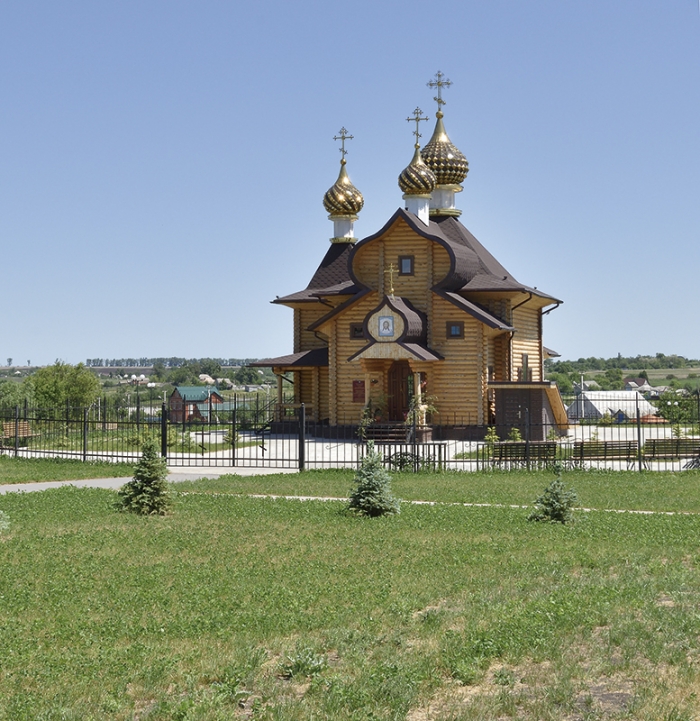 Храм святителя Димитрия Ростовского в селе Дмитриевка 