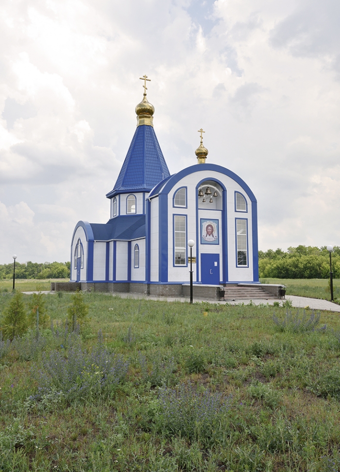 Храм Рождества Пресвятой Богородицы в селе Песчанка